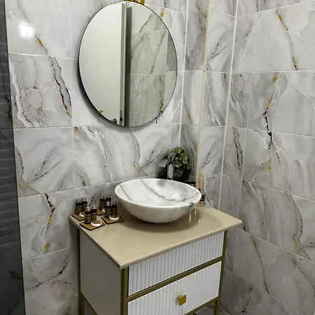 Macris Bliss Apartment *