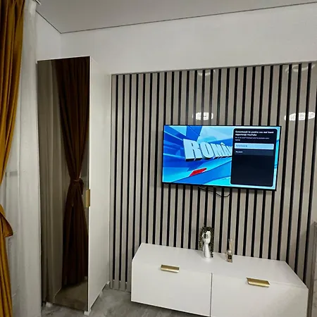 Macris Bliss Apartment *